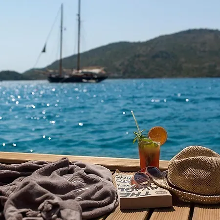 Miamai Butik - Sadece Yetiskin 3* Bozburun