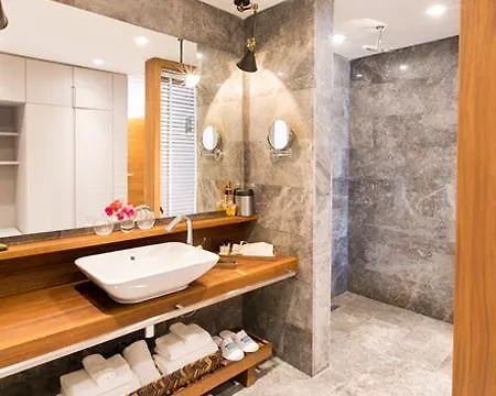 Miamai Boutique - Adult Only Hotel