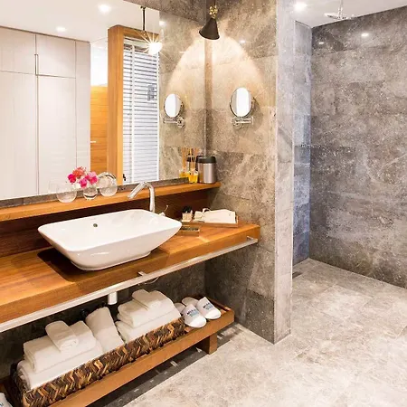 Miamai Boutique - Adult Only Hotel