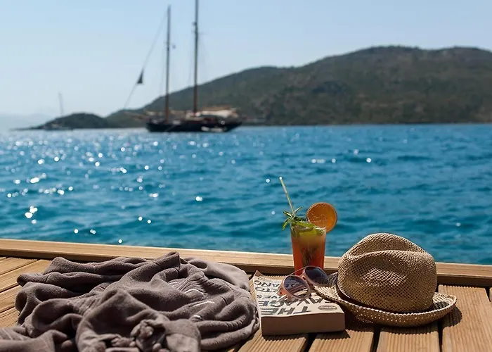 Miamai Butik - Sadece Yetiskin 3* Bozburun