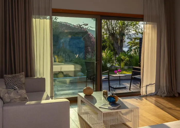 Miamai Butik - Sadece Yetiskin Otel 3*