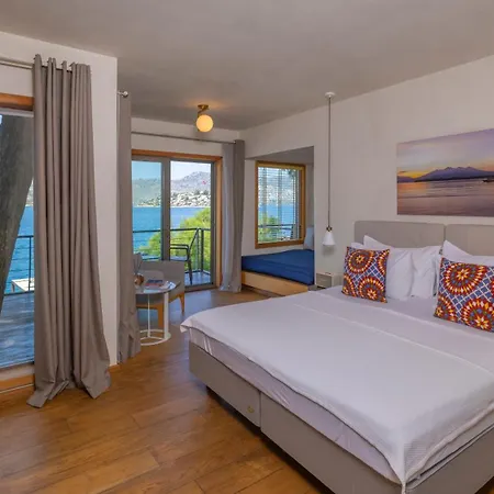 Miamai Boutique - Adult Only