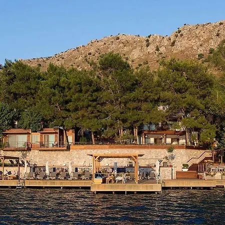 Miamai Boutique - Adult Only 3*